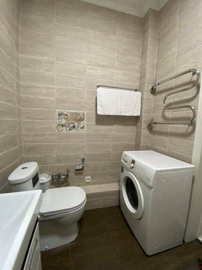 Ferienwohnung Жк Весна Almaty Exterior foto